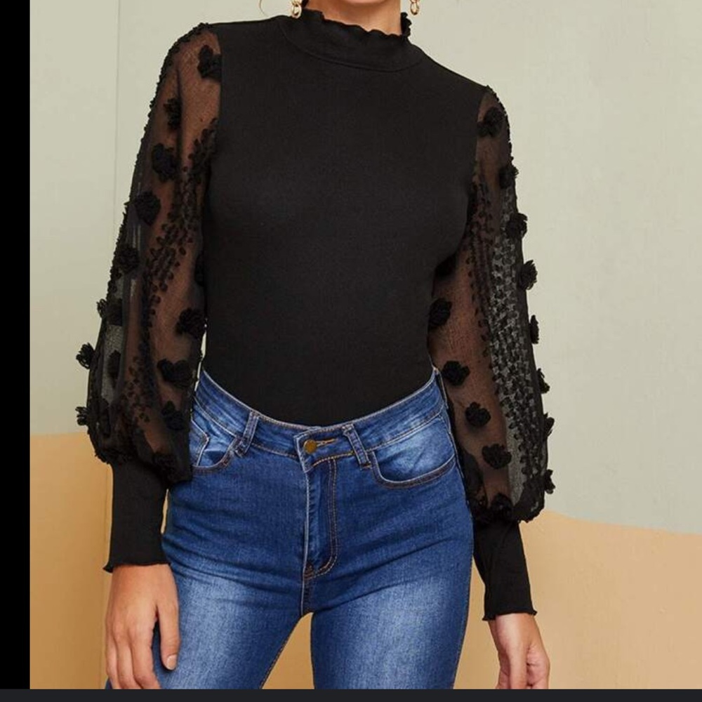 Black knit top size medium